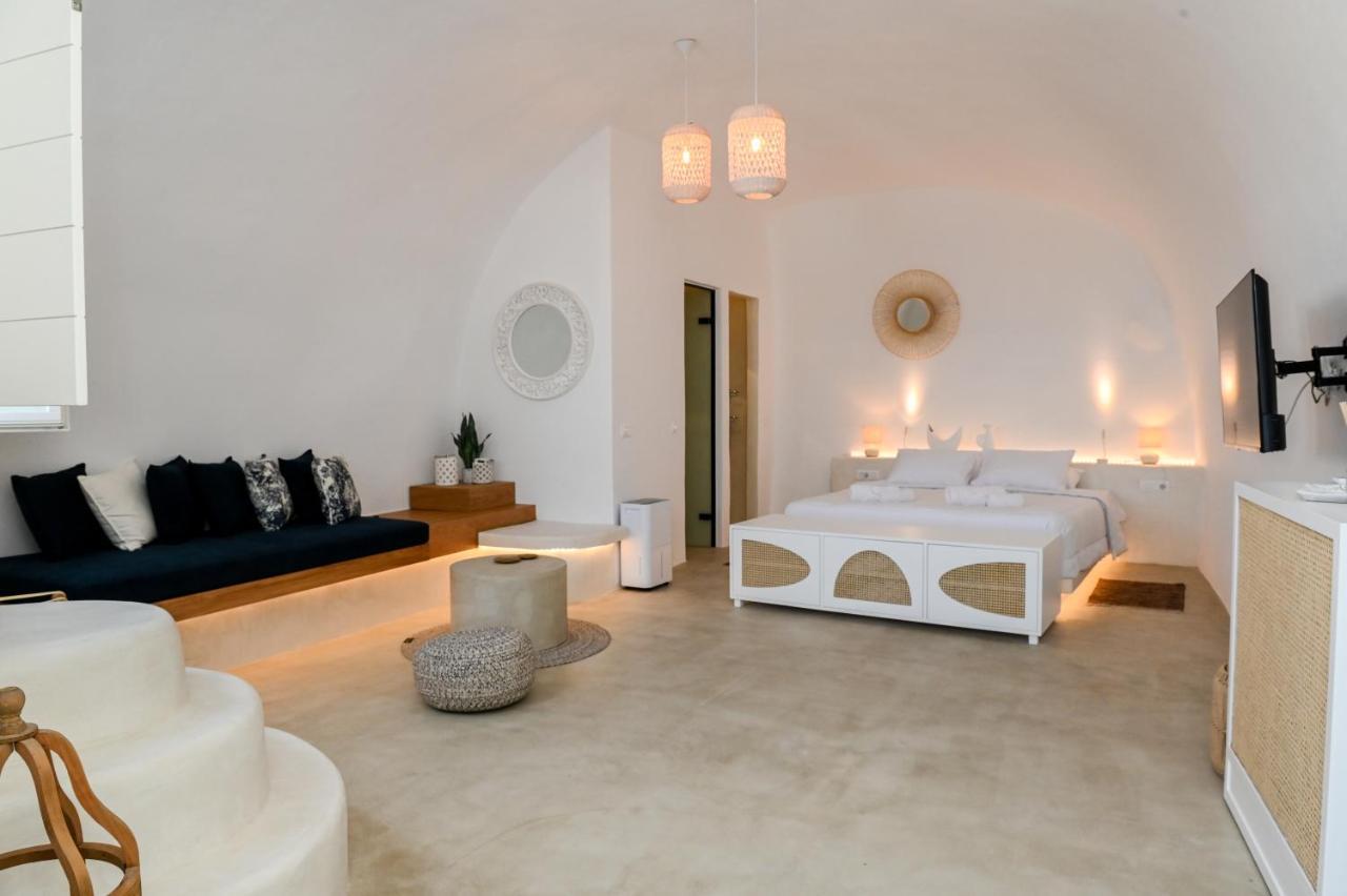 Three Bells Suites Фиростефани Екстериор снимка