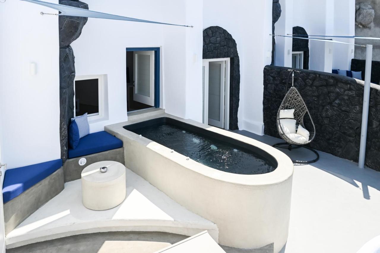 Three Bells Suites Фиростефани Екстериор снимка